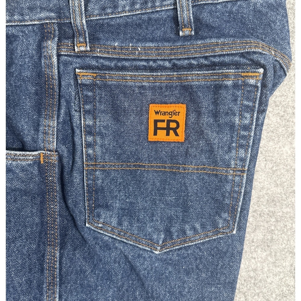 Wrangler FR Riggs Workwear Jeans Mens 34x30 Blue Flame Resistant Denim FR3W050 - Picture 2 of 11